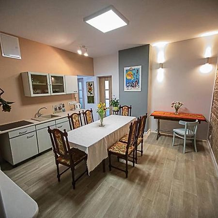 Apartament Rynek Leśna Exterior foto